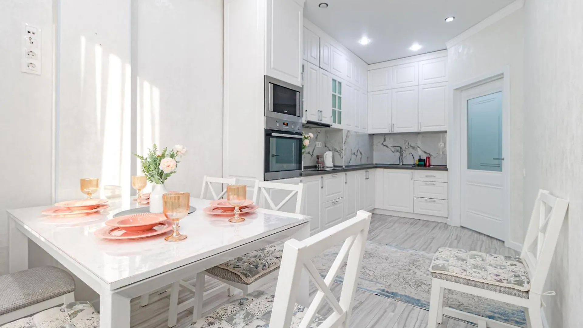 Рядом С Ботаническим Садом Nur-Sultan  Apartment Nur-Sultan (Astana)